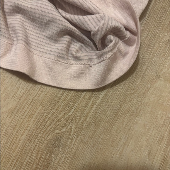 Women's lululemon swiftly tech Light Pink Short Sleeve Top - Picture 3 of 4
